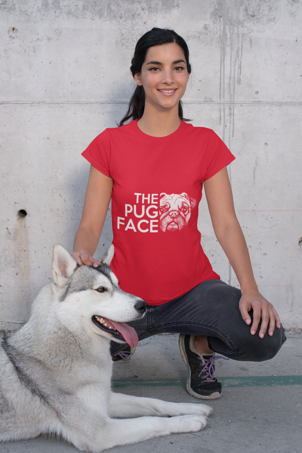 crew neck t shirt mockup of a woman crouching next to her dog 30656